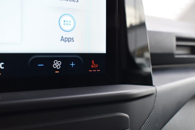 FORD TRANSIT CUSTOM  L1H1 2.0 ECOBLUE AUT8 LIMITED / APPLE/ANDROID AUTO / P.CAM / STOEL+VOORRUIT VERW., Grouwstra Auto`s, Devent