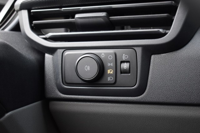 FORD TRANSIT CUSTOM  L1H1 2.0 ECOBLUE AUT8 LIMITED / APPLE/ANDROID AUTO / P.CAM / STOEL+VOORRUIT VERW., Grouwstra Auto`s, Devent