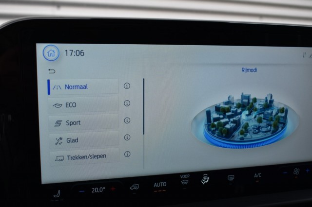 FORD TRANSIT CUSTOM  L1H1 2.0 ECOBLUE AUT8 LIMITED / APPLE/ANDROID AUTO / P.CAM / STOEL+VOORRUIT VERW., Grouwstra Auto`s, Devent