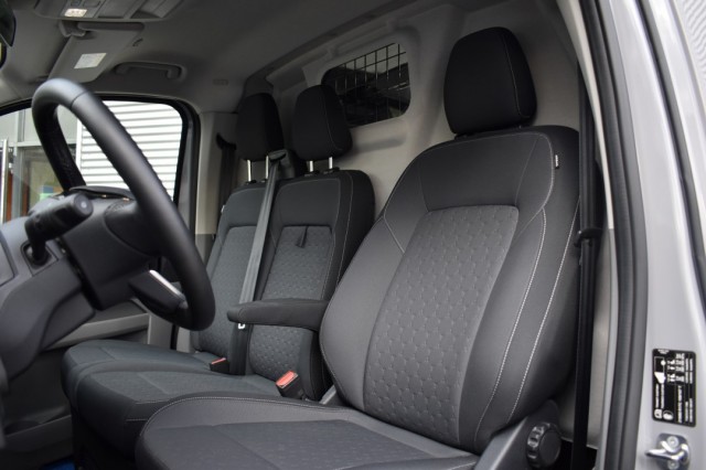 FORD TRANSIT CUSTOM  L1H1 2.0 ECOBLUE AUT8 LIMITED / APPLE/ANDROID AUTO / P.CAM / STOEL+VOORRUIT VERW., Grouwstra Auto`s, Devent