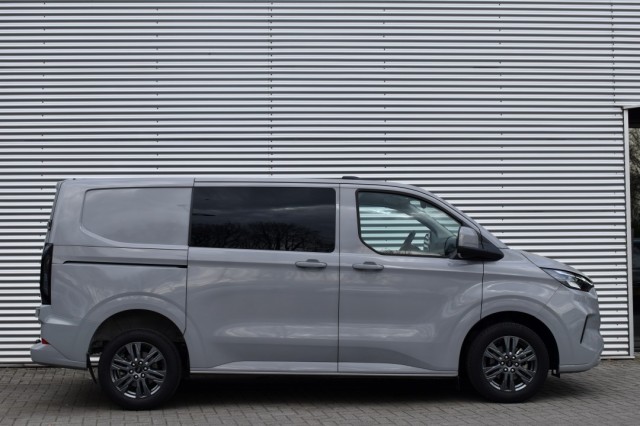 FORD TRANSIT CUSTOM  L1H1 2.0 ECOBLUE AUT8 LIMITED / APPLE/ANDROID AUTO / P.CAM / STOEL+VOORRUIT VERW., Grouwstra Auto`s, Devent