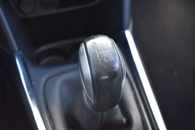 PEUGEOT 2008 1.2 VTI ALLURE / ECC / PDC / TREKHAAK / 16 LM. VELGEN, Grouwstra Auto`s, Deventer