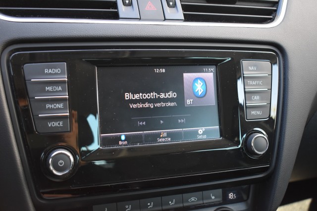 SKODA OCTAVIA COMBI 1.6 TDI BUSINESS LINE / STOEL VERW. / PDC / TREKHAAK, Grouwstra Auto`s, Deventer