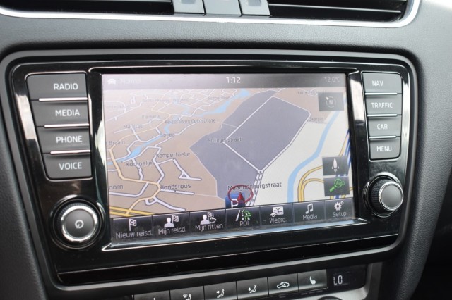 SKODA OCTAVIA COMBI 1.4 TSI AUT7 ELEGANCE BNS LINE / P.DAK / STOEL VERW./ CANTON AUDIO, Grouwstra Auto`s, Deventer