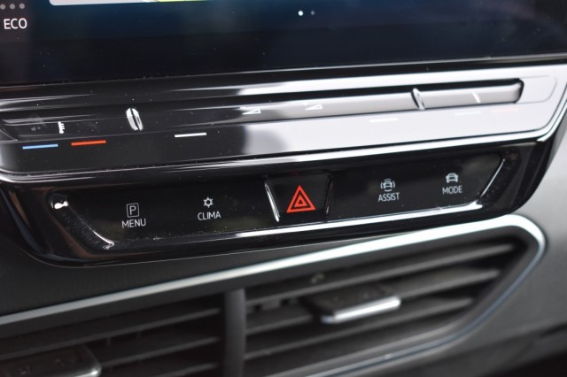 VOLKSWAGEN ID.3 FIRST 58 KWH / BTW AUTO / ADAP. CRUISE / ALL SEASONBANDEN, Grouwstra Auto`s, Deventer