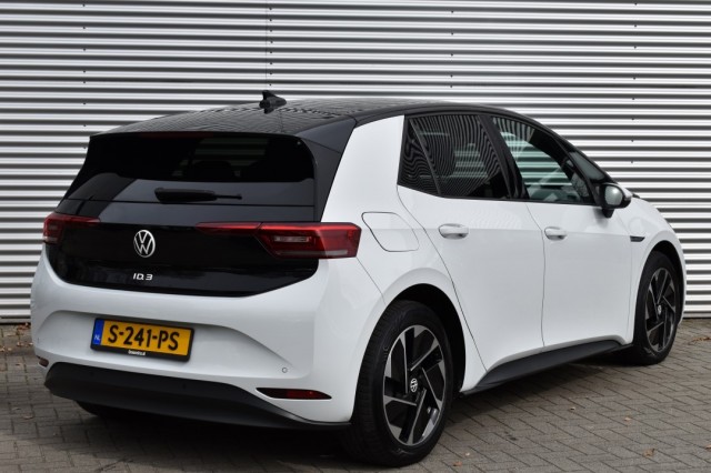 VOLKSWAGEN ID.3 FIRST 58 KWH / BTW AUTO / ADAP. CRUISE / ALL SEASONBANDEN, Grouwstra Auto`s, Deventer