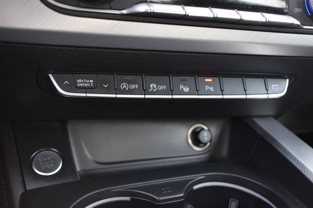 AUDI A4 2.0 TFSI AUT7 ULTRA SPORT / ADAP. CRUISE / VIRTUAL DASH./ LEDER / 360 CAM., Grouwstra Auto`s, Deventer