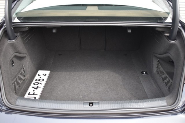 AUDI A4 2.0 TFSI AUT7 ULTRA SPORT / ADAP. CRUISE / VIRTUAL DASH./ LEDER / 360 CAM., Grouwstra Auto`s, Deventer