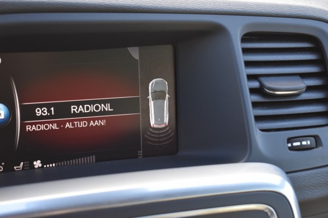 VOLVO V60 2.0 D3 AUT6 POLAR+ DYNAMIC / 1e EIGENAAR / 100% DEALER ONDH., Grouwstra Auto`s, Deventer