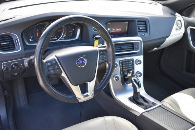 VOLVO V60 2.0 D3 AUT6 POLAR+ DYNAMIC / 1e EIGENAAR / 100% DEALER ONDH., Grouwstra Auto`s, Deventer