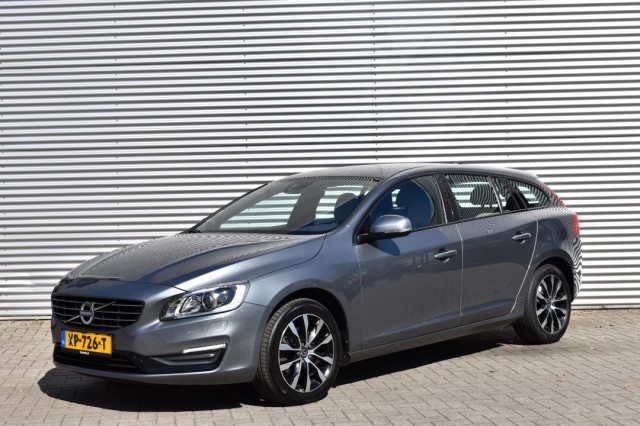 VOLVO V60 2.0 D3 AUT6 POLAR+ DYNAMIC / 1e EIGENAAR / 100% DEALER ONDH., Grouwstra Auto`s, Deventer