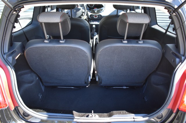 RENAULT TWINGO 1.2 16V DYNAMIQUE / ECC / CRUISE CONTROL / BLUETOOTH, Grouwstra Auto`s, Deventer