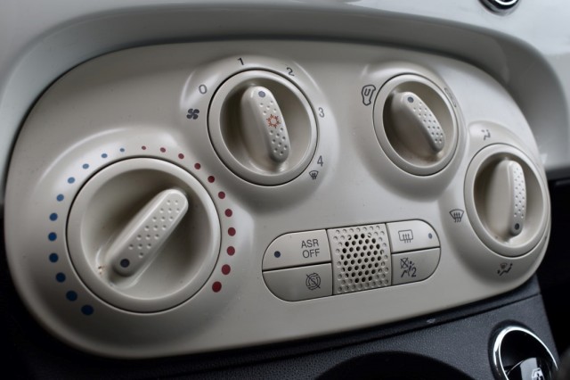 FIAT 500 1.0 HYBRID LOUNGE / NAVI / PDC / APLLE/ANDROID AUTO, Grouwstra Auto`s, Deventer