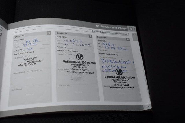 VOLVO V40 1.6 T3 MOMENTUM / NAVI / PDC / STOEL VERW. / TREKHAAK, Grouwstra Auto`s, Deventer
