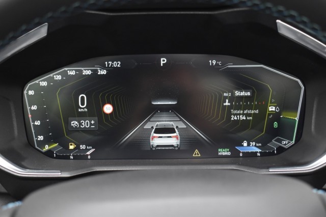LYNK EN CO 01 1.5 PHEV MORE / P.DAK / LAGE KM STAND! / ALS NIEUW!, Grouwstra Auto`s, Deventer