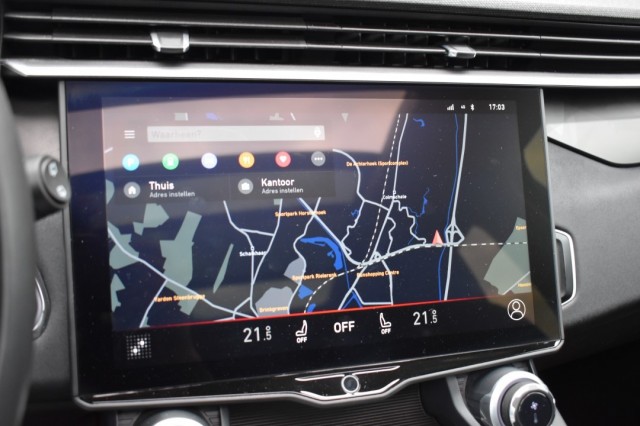 LYNK EN CO 01 1.5 PHEV MORE / P.DAK / LAGE KM STAND! / ALS NIEUW!, Grouwstra Auto`s, Deventer