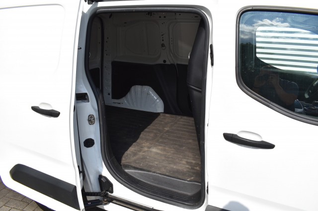 PEUGEOT PARTNER 1.5 BLUEHDI 2PERS. / PDC / BLUETOOTH, Grouwstra Auto`s, Deventer