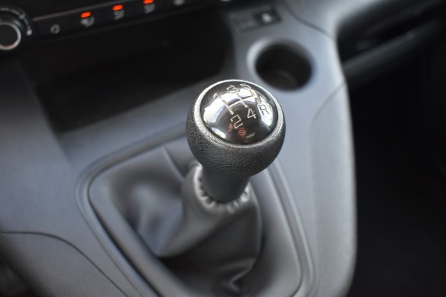 PEUGEOT PARTNER 1.5 BLUEHDI 2PERS. / PDC / BLUETOOTH, Grouwstra Auto`s, Deventer