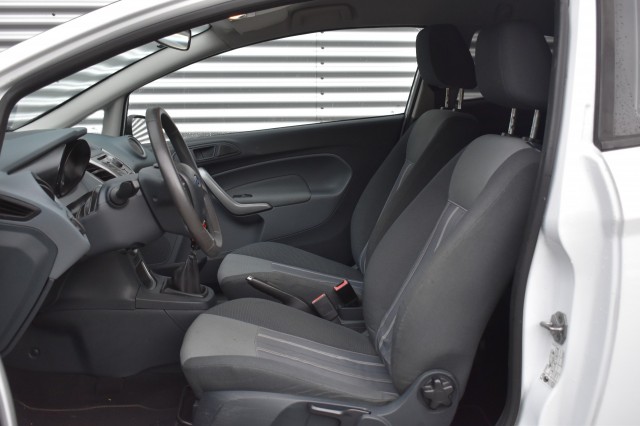 FORD FIESTA 1.25 TREND / AIRCO / APK T/M 2-6-2027, Grouwstra Auto`s, Deventer