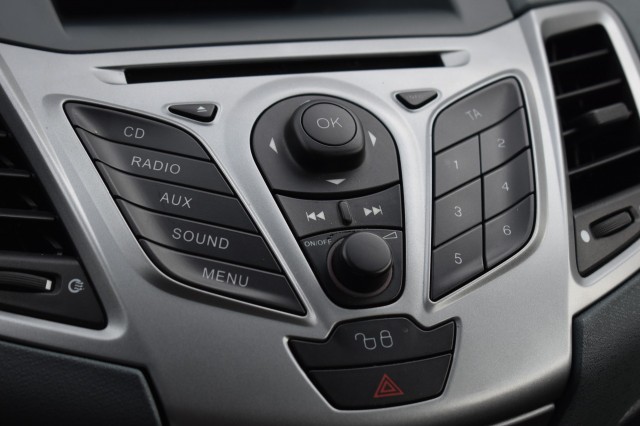 FORD FIESTA 1.25 TREND / AIRCO / APK T/M 2-6-2027, Grouwstra Auto`s, Deventer