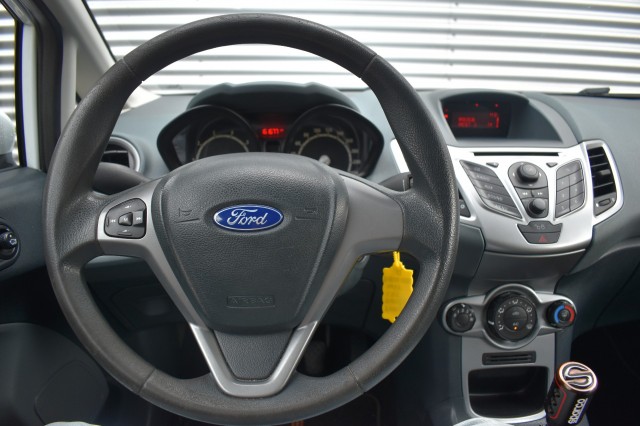 FORD FIESTA 1.25 TREND / AIRCO / APK T/M 2-6-2027, Grouwstra Auto`s, Deventer