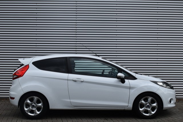 FORD FIESTA 1.25 TREND / AIRCO / APK T/M 2-6-2027, Grouwstra Auto`s, Deventer