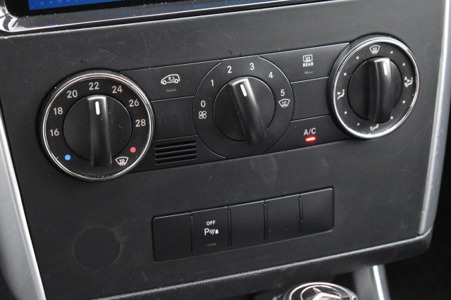MERCEDES-BENZ B-KLASSE 160 BUSINESS CLASS / AUTOMAAT / CLIMATE-CONTROL / 4-SEASON / , Grouwstra Auto`s, Deventer