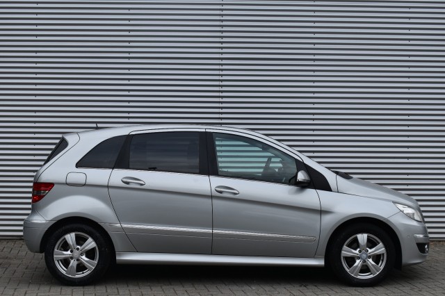MERCEDES-BENZ B-KLASSE 160 BUSINESS CLASS / AUTOMAAT / CLIMATE-CONTROL / 4-SEASON / , Grouwstra Auto`s, Deventer