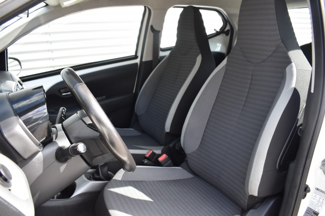 TOYOTA AYGO 1.0 VVT-I 5DRS. X-PLAY / NL AUTO / P.CAM. / APPLE/ANDROID AUTO , Grouwstra Auto`s, Deventer