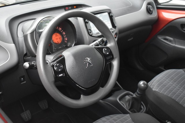 PEUGEOT 108 1.0 E-VTI STYLE / AIRCO / CAMERA / APPLE-CARPLAY ANDROID AUTO / NL-AUTO /, Grouwstra Auto`s, Deventer