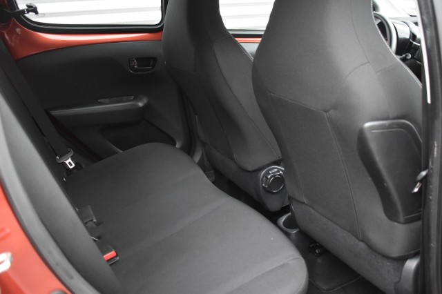 PEUGEOT 108 1.0 E-VTI STYLE / AIRCO / CAMERA / APPLE-CARPLAY ANDROID AUTO / NL-AUTO /, Grouwstra Auto`s, Deventer