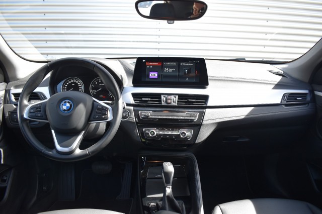 BMW X2 XDRIVE25E HIGH EXECUTIVE / LEDER /  HEAD-UP / TREKHAAK / , Grouwstra Auto`s, Deventer