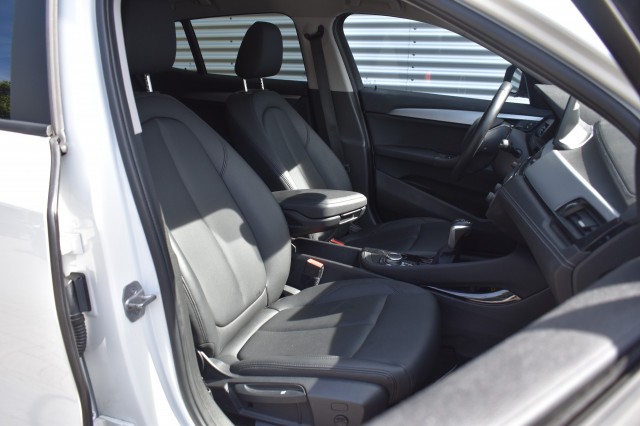 BMW X2 XDRIVE25E HIGH EXECUTIVE / LEDER /  HEAD-UP / TREKHAAK / , Grouwstra Auto`s, Deventer