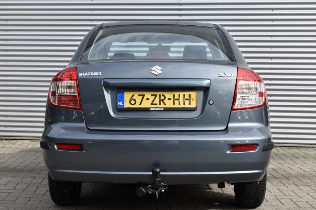 SUZUKI SX4 1.6 COMFORT / AIRCO / TREKHAAK / AUDIO / 4-SEASON BANDEN /, Grouwstra Auto`s, Deventer