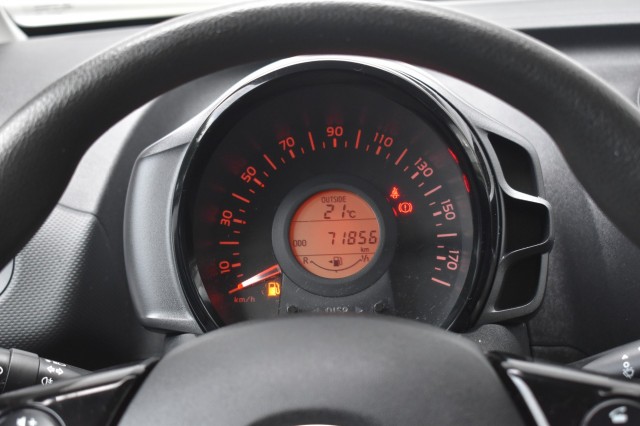 TOYOTA AYGO 1.0 VVT-I 5DRS. X-FUN / NL AUTO / AIRCO / EL. RAMEN / BLUETOOTH, Grouwstra Auto`s, Deventer