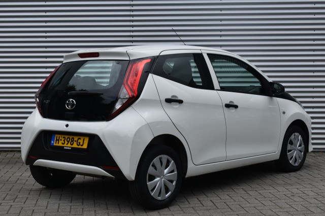 TOYOTA AYGO 1.0 VVT-I 5DRS. X-FUN / NL AUTO / AIRCO / EL. RAMEN / BLUETOOTH, Grouwstra Auto`s, Deventer