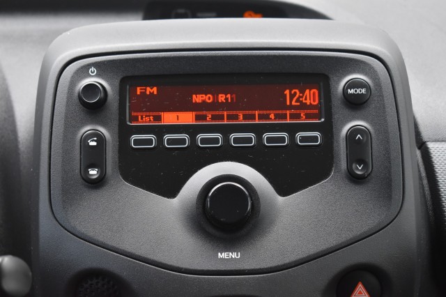 TOYOTA AYGO 1.0 VVT-I 5DRS. X-FUN / NL AUTO / AIRCO / EL. RAMEN / BLUETOOTH, Grouwstra Auto`s, Deventer
