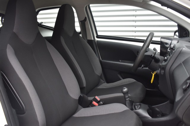 TOYOTA AYGO 1.0 VVT-I 5DRS. X-FUN / NL AUTO / AIRCO / EL. RAMEN / BLUETOOTH, Grouwstra Auto`s, Deventer