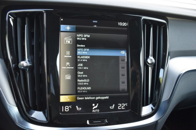 VOLVO V60 2.0 T6 AWD RECHARGE. R-DESIGN / STOEL+STW VERW. / EL. TREKHAAK, Grouwstra Auto`s, Deventer