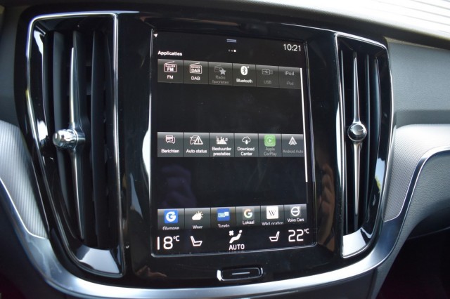VOLVO V60 2.0 T6 AWD RECHARGE. R-DESIGN / STOEL+STW VERW. / EL. TREKHAAK, Grouwstra Auto`s, Deventer