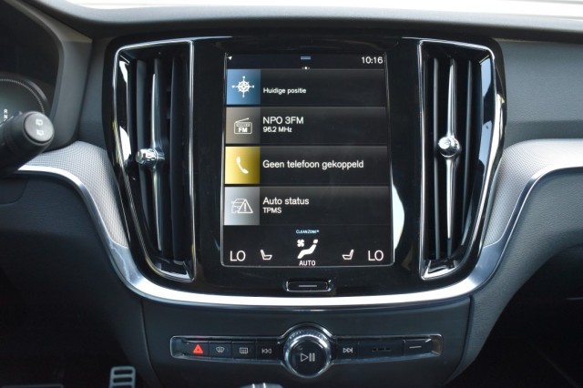 VOLVO V60 2.0 T6 AWD RECHARGE. R-DESIGN / STOEL+STW VERW. / EL. TREKHAAK, Grouwstra Auto`s, Deventer