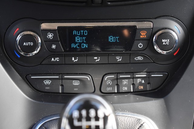 FORD C-MAX 1.0 TITANIUM / PDC V+A / VOORRUIT VERW. / TREKHAAK, Grouwstra Auto`s, Deventer