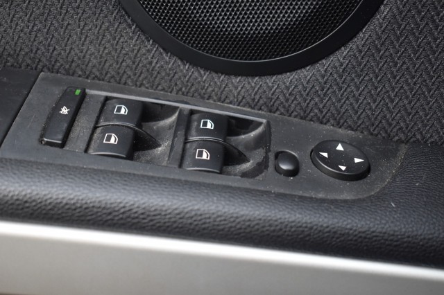 BMW 3-SERIE 325I BUSINESS LINE  / SCHUIF/KANTELDAK / SPORTSTOELEN / NAVI / NL-AUTO /, Grouwstra Auto`s, Deventer