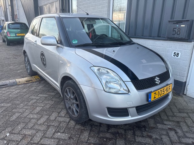 SUZUKI SWIFT 1.3 EXCLUSIVE, Auto Allerts B.V., Heerlen