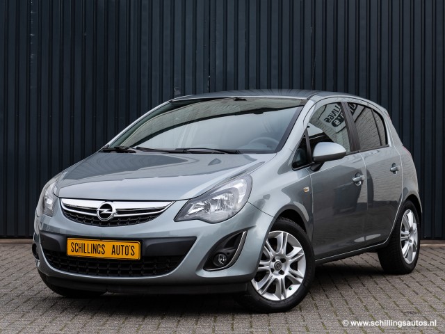 OPEL CORSA 1.2-16V COSMO Airco Navi , Schillings Auto's, Cadier en keer