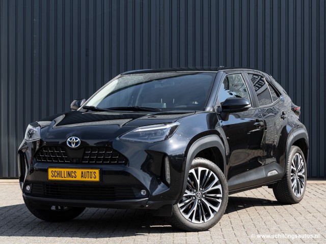 TOYOTA YARIS 1.5 HYBRID EXECUTIVE Panoramadak 40.000km! Navi , Schillings Auto's, Cadier en keer