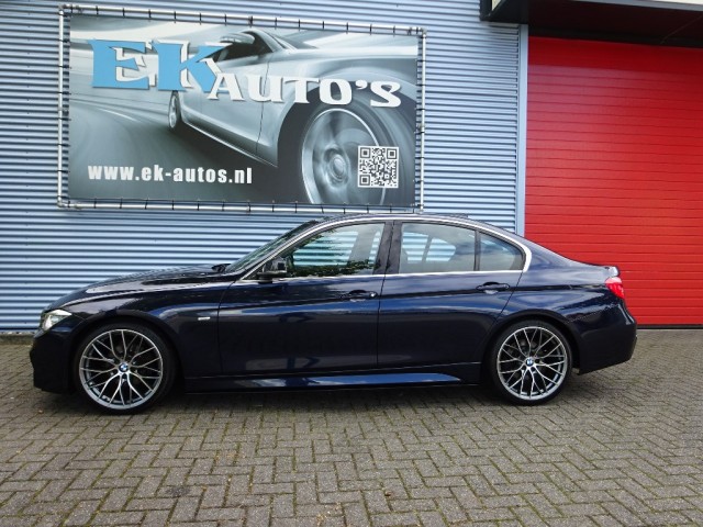 BMW 3-SERIE 320i High Exe M-pakket, Sport-Leer, Nav, Xenon,Led, 19inch, Vol!, EK Auto's, Hoogeveen