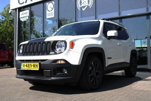 JEEP RENEGADE 1.4 MultiAIR NIGHT EAGLE / GRIJS KENTEKEN / Apple Carplay, Liberty Cars BV, Valkenburg a/d Geul