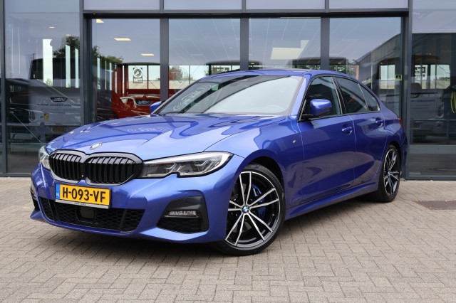 BMW 3-SERIE 330I M-Sport Head Up, Laser Led, Memory, Shadow Line, Liberty Cars BV, Valkenburg a/d Geul