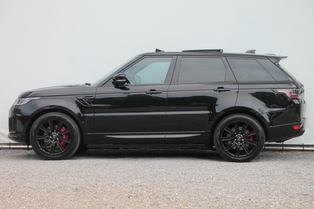 LAND ROVER RANGE ROVER P400e Limited Edition - 404 pk **Pano / Head up / Rear entertain, Autobedrijf Ploemen Meerssen BV, Meerss